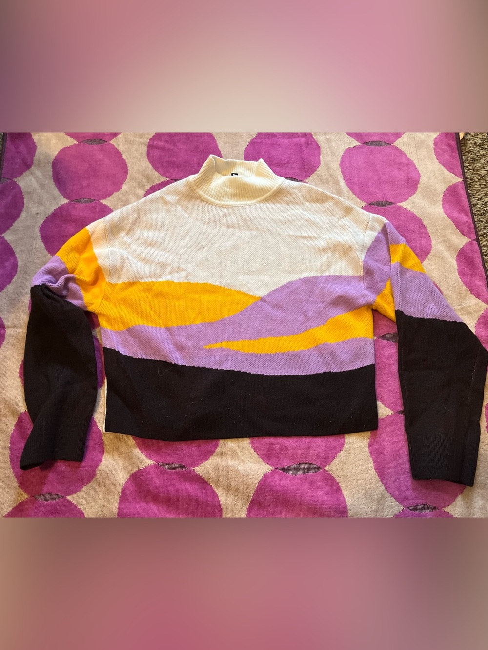 H&M Turtleneck Crop Abstract Horizon Sweater - Picture 6 of 12